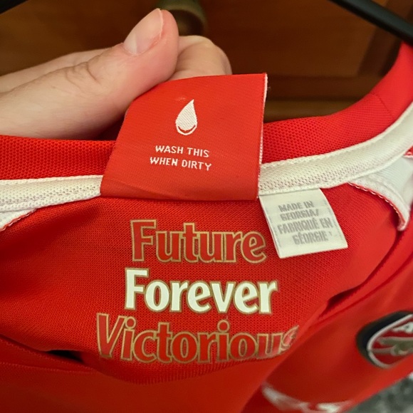 Arsenal soccer Jersey - Picture 4 of 7